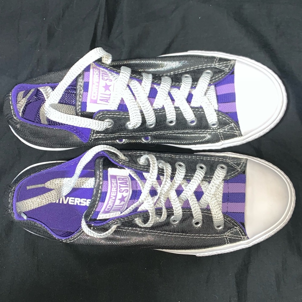 Converse sneakers never worn